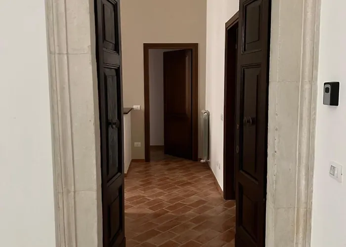 Dimora Largo Silvestro Dell'aquila- Centro Storico Vakantiehuis