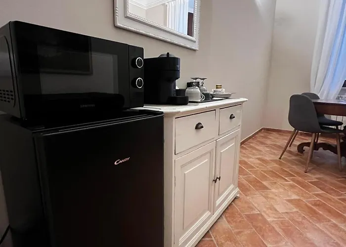 Dimora Largo Silvestro Dell'aquila- Centro Storico Vakantiehuis *